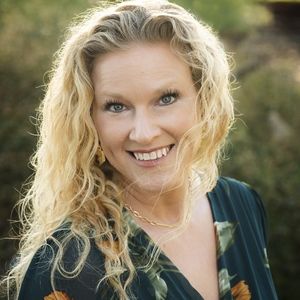 Meet your Posher, Gina